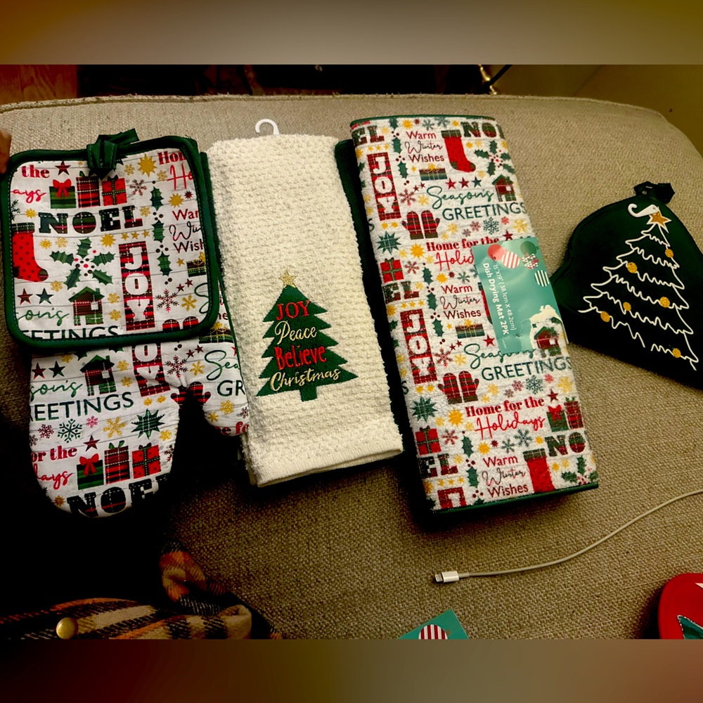Christmas Kicthen items